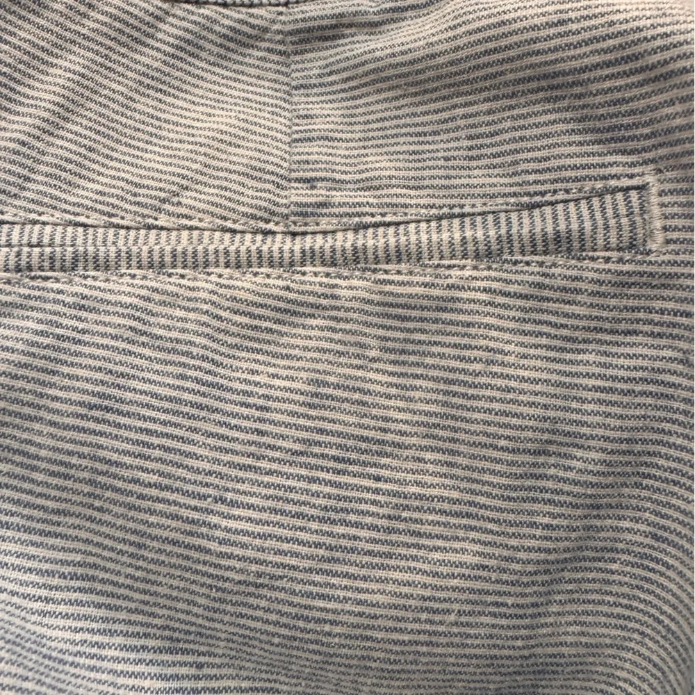 J. Crew - The Sutton - Men's Blue & White pin striped linen blend Pants